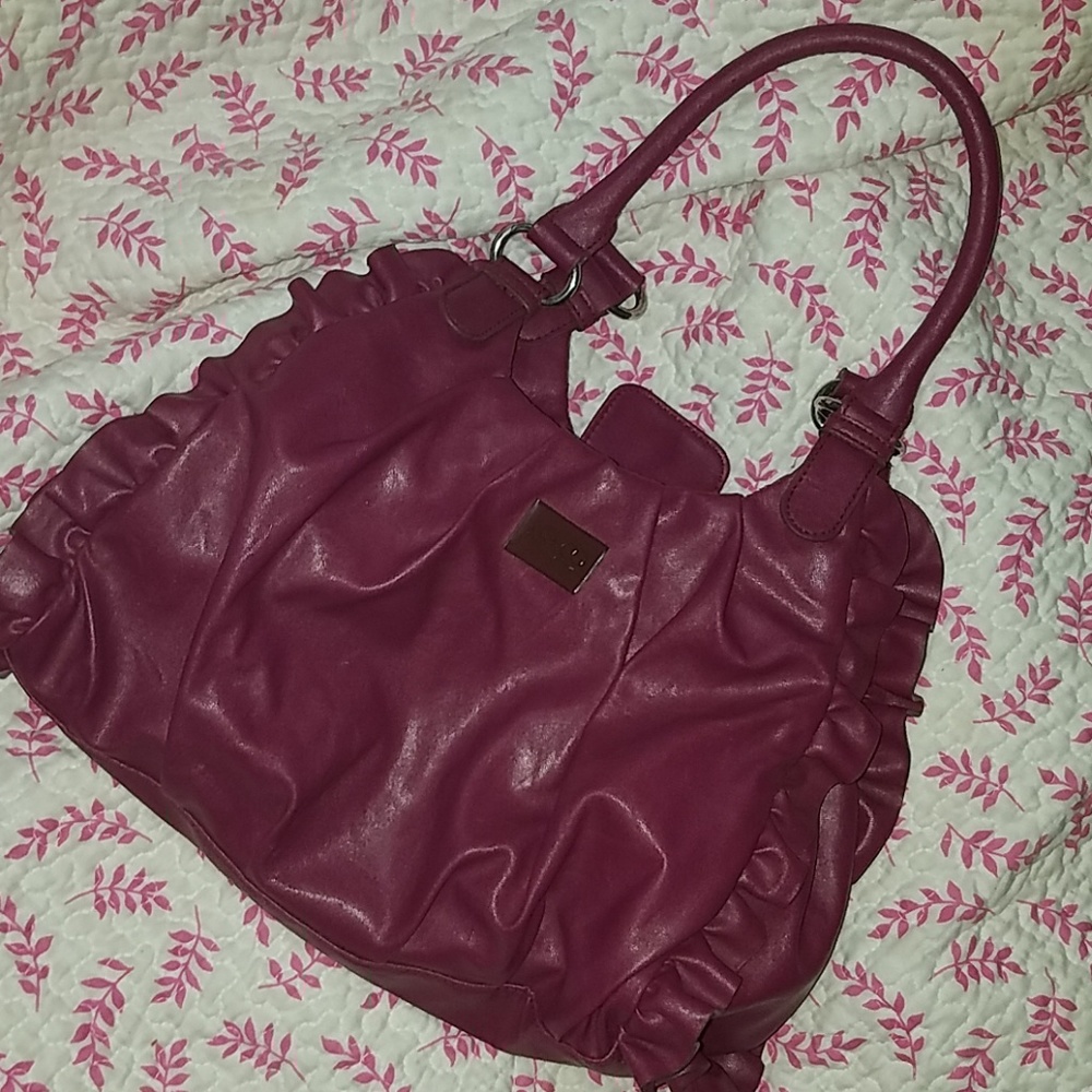 Nine & Co. leather plum shoulder bag
